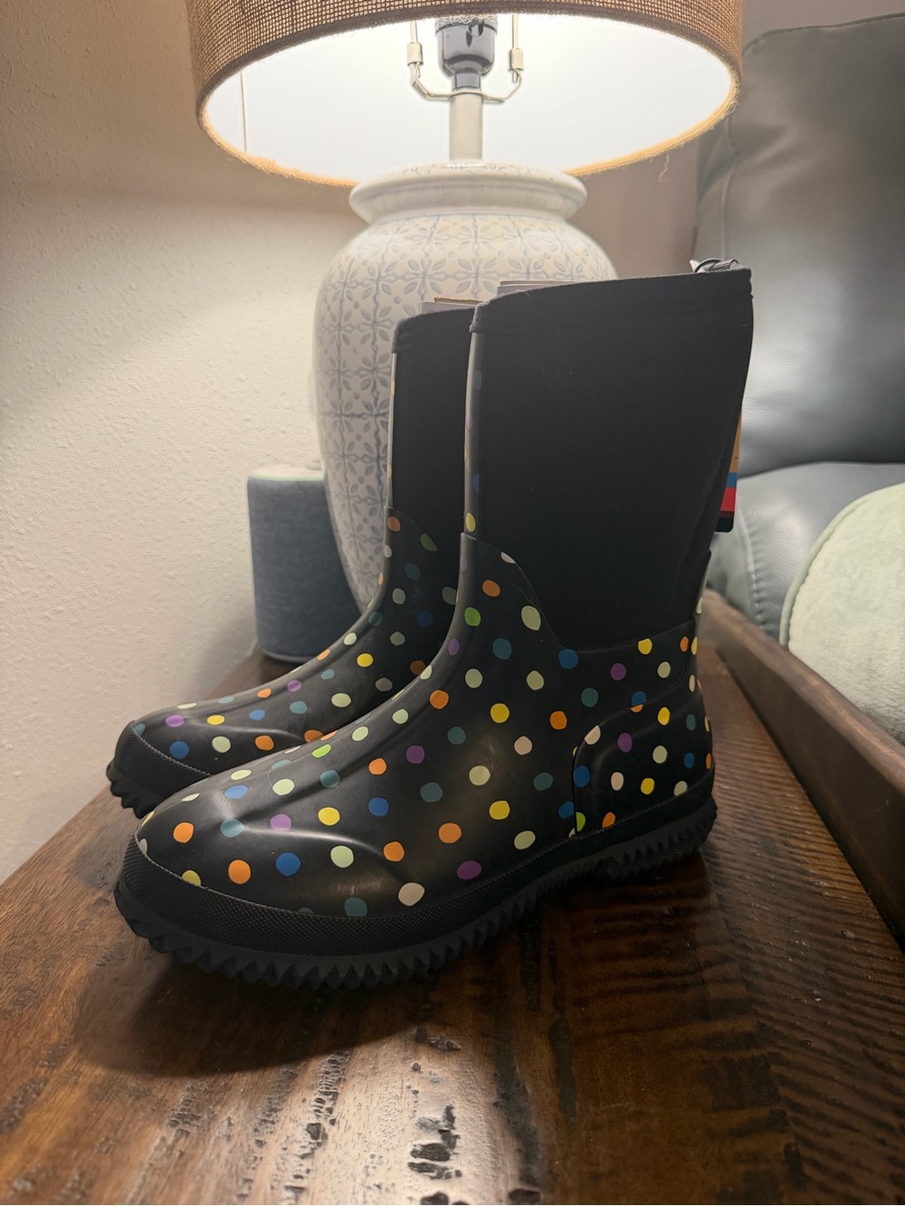 Blue Mountain Women’s Waterproof Polka Dot Rain Boots Size 8 NWT Rubber Garden